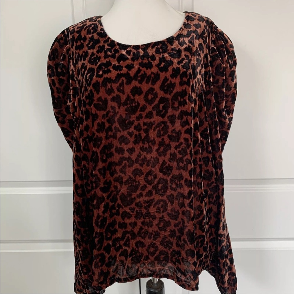 DOLAN Anthropologie size XL Charley Velvet Leopard Puff Sleeve Blouse Top - Picture 3 of 5